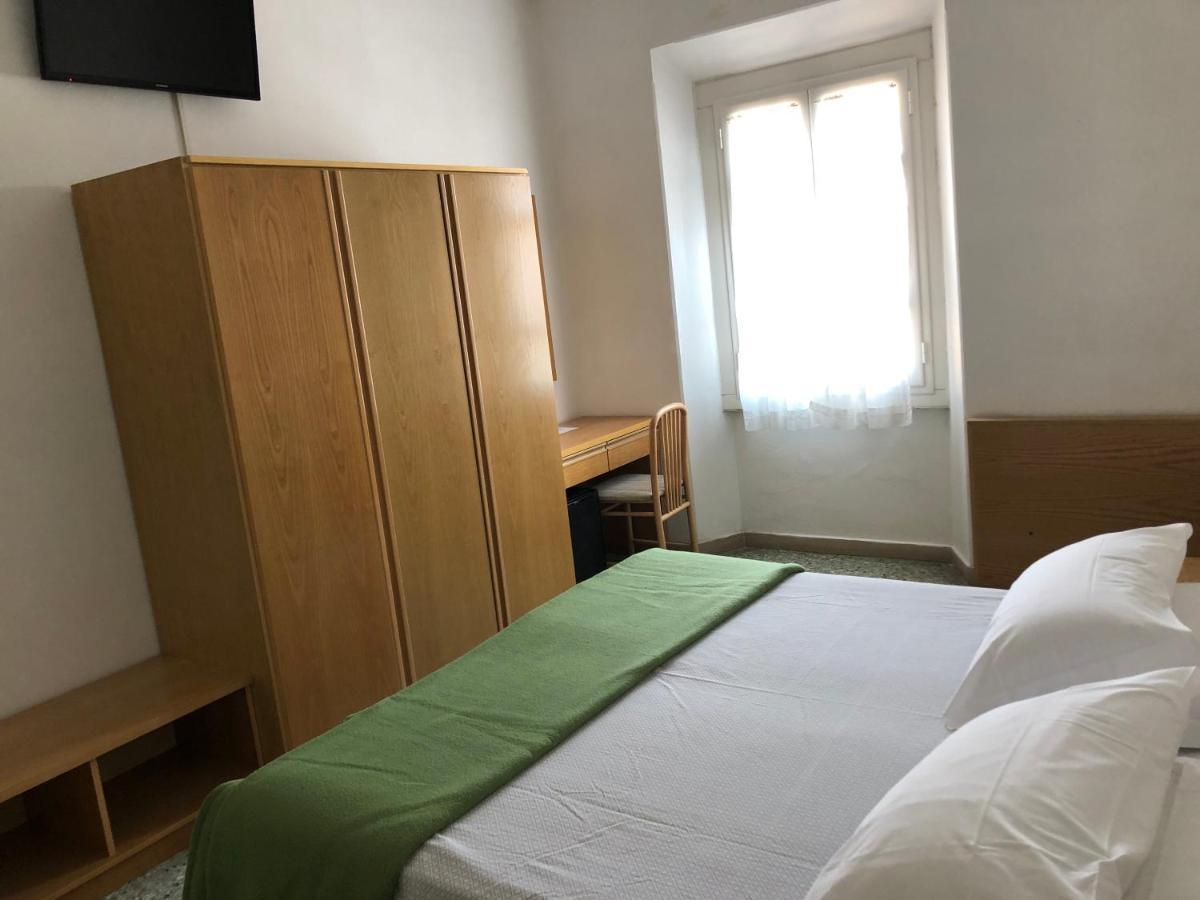 Hotel Valdinievole Lido di Camaiore Extérieur photo