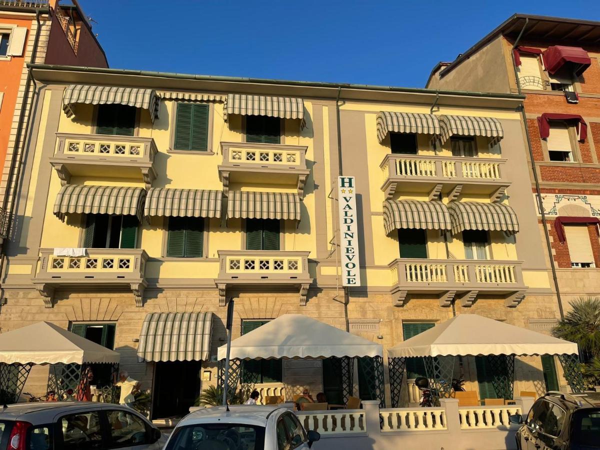 Hotel Valdinievole Lido di Camaiore Extérieur photo